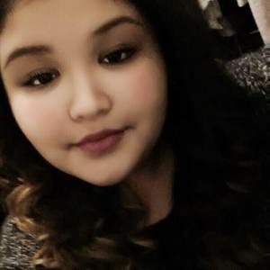 Meet your Posher, Valeria