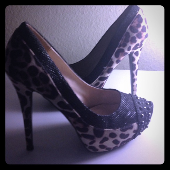 Leopard PUMPS