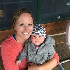 Meet your Posher, Lauren