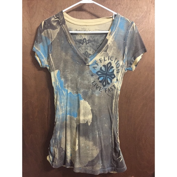 Short sleeved braided Affliction shirt