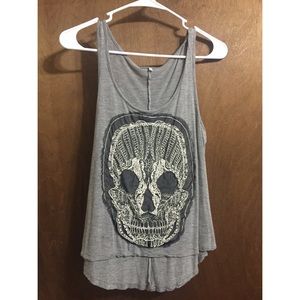 Skull tank