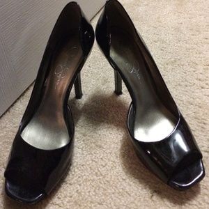 Jessica Simpson black patent heels