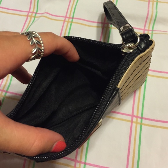 Express Wristlet! - Picture 2 of 2