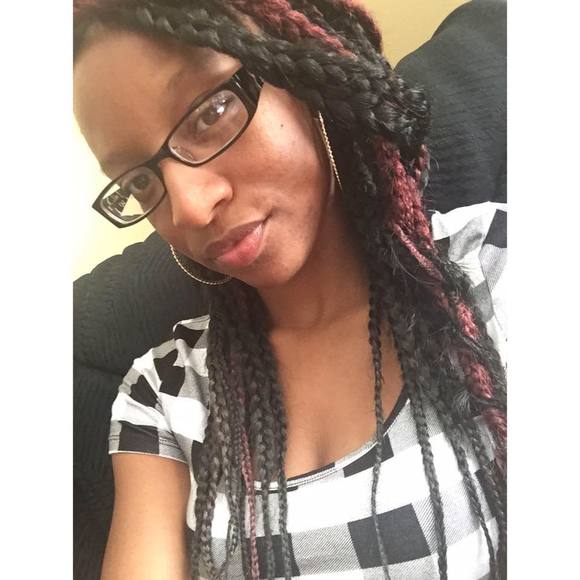 Meet your Posher, Keisha