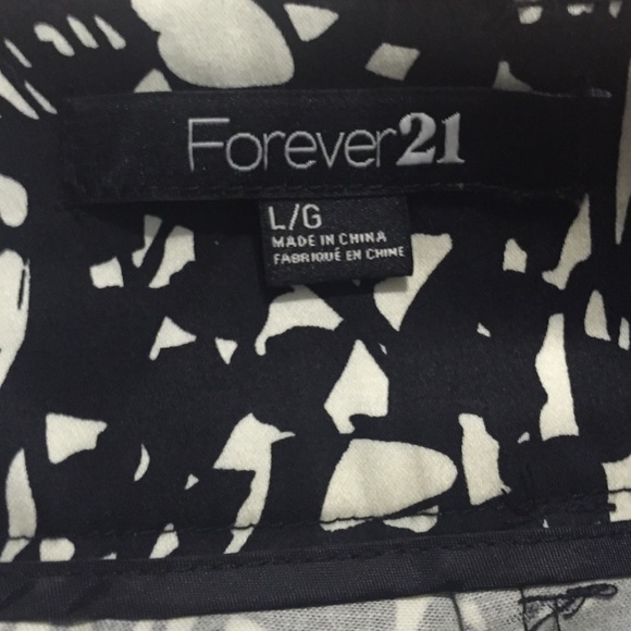 Forever 21 skirt - Picture 3 of 3