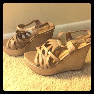 Candies gold glitter wedges