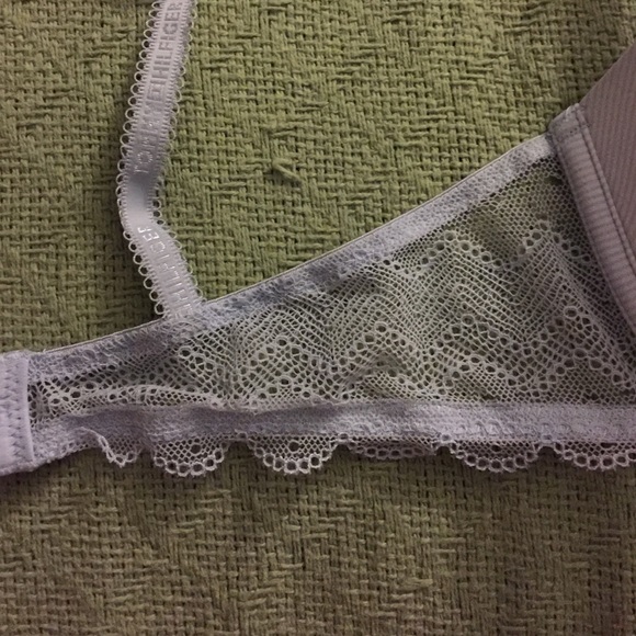 bra - Picture 2 of 3