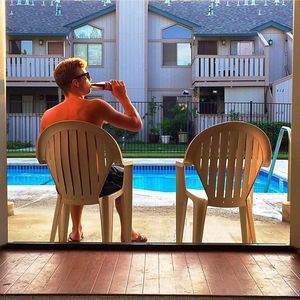 Meet your Posher, Ronald