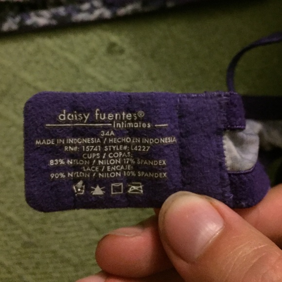 bra - Picture 3 of 3