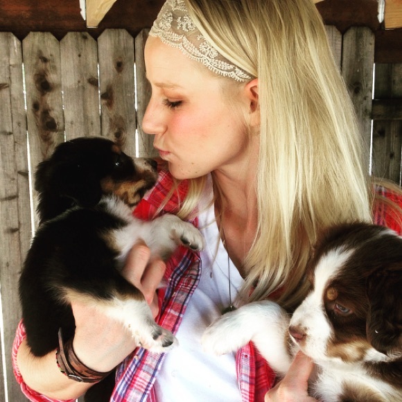 Meet your Posher, Cydney