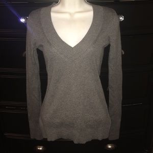 EXPRESS GREY V NECK SWEATER