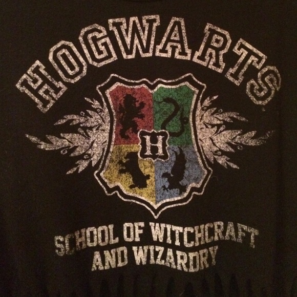 Hogwarts top - Picture 3 of 3