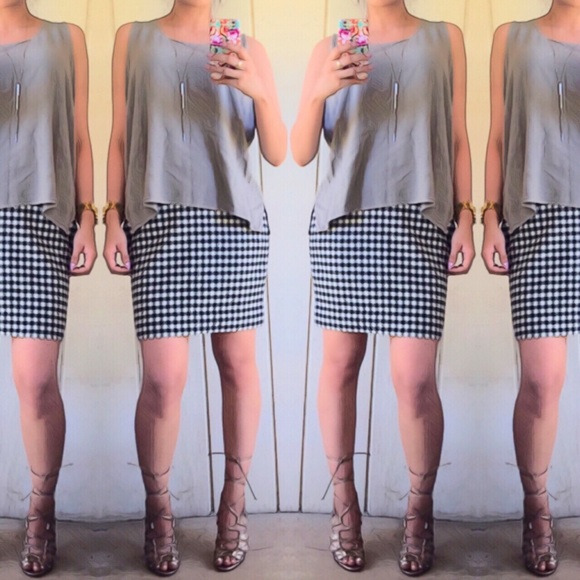 🔴Sold in bundle| Vintage Escada skirt - Picture 2 of 4