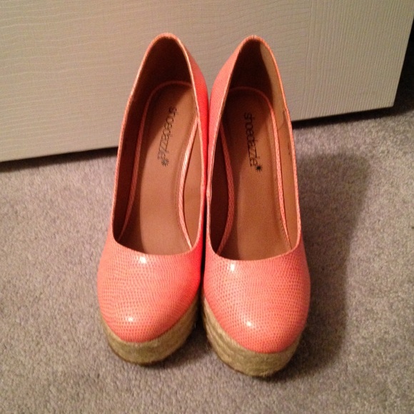 New coral wedges