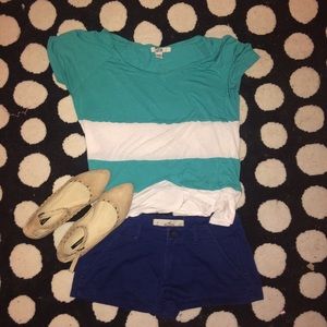 Blue and white tee