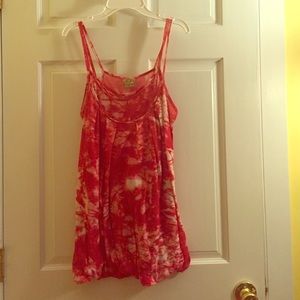 Red and white Ty-dye tank
