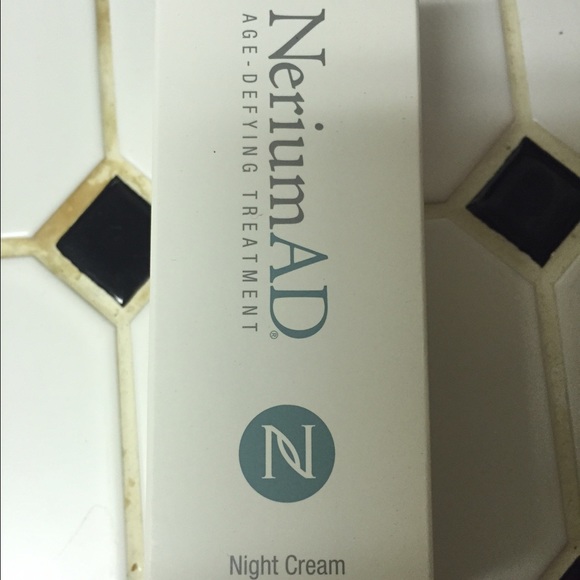 Nerium AD night cream