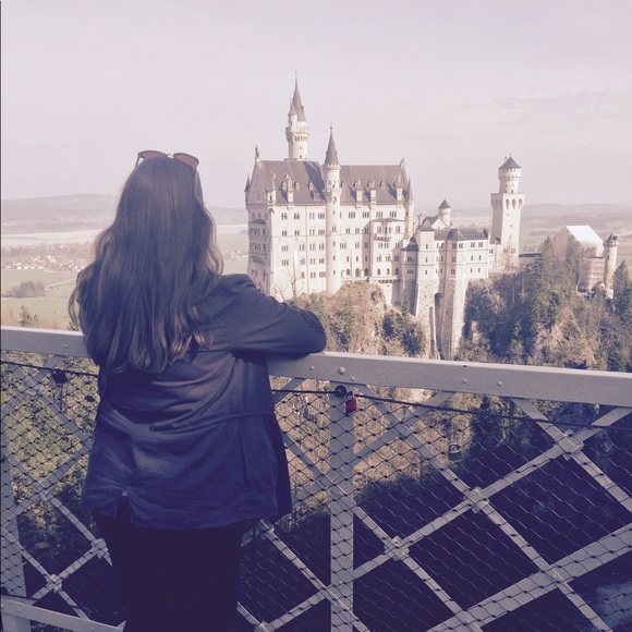 Meet your Posher, Sarah - Picture 8 of 8