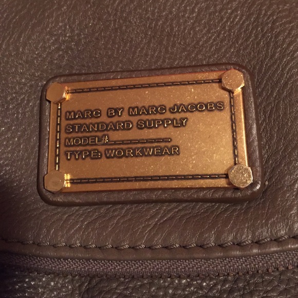 Marc Jacobs Classic Q Natasha Bag - Picture 2 of 4