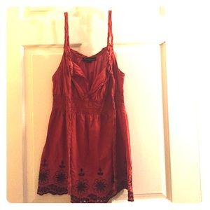 Terracotta fit and flare tank