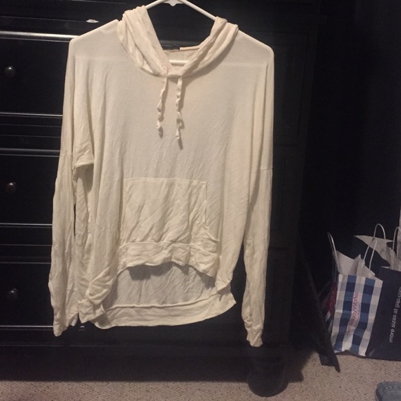 Brandy Melville off-white hoody