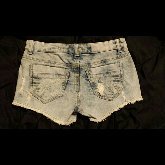 Crochet Panel Hippie Shorts - Picture 3 of 4