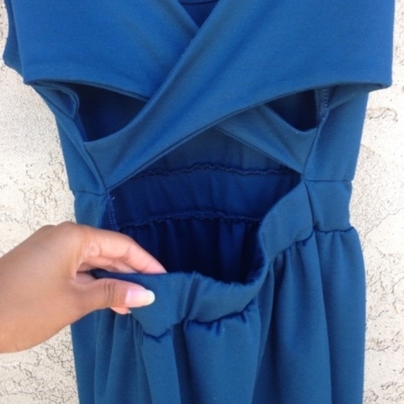 Blue Cross Back Dress - Picture 3 of 3