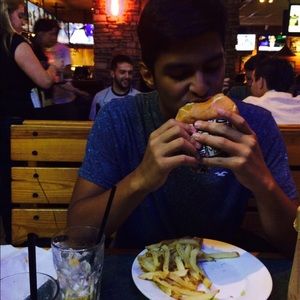 Meet your Posher, Alejandro