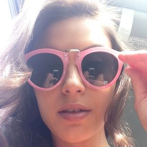 Meet your Posher, Tarah