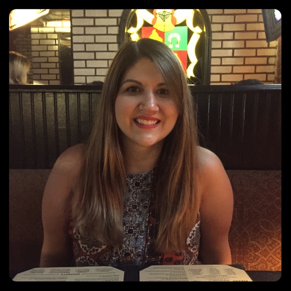 Meet your Posher, Lindsey - Picture 1 of 1