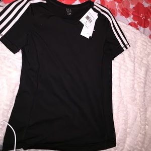 Adidas Climate 3 stripes tee