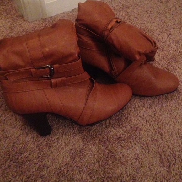 Boot heels - Picture 1 of 4