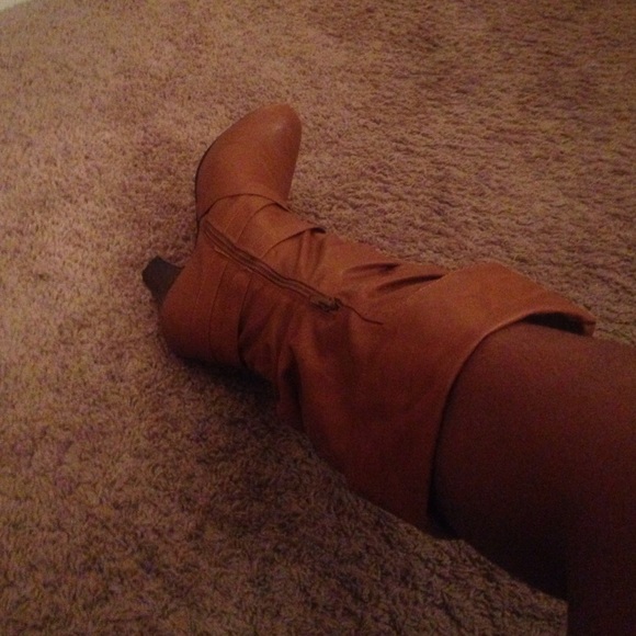 Boot heels - Picture 2 of 4