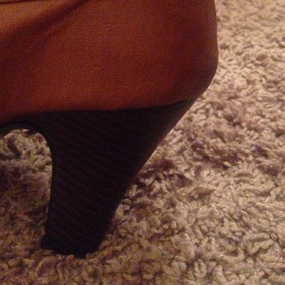 Boot heels - Picture 3 of 4