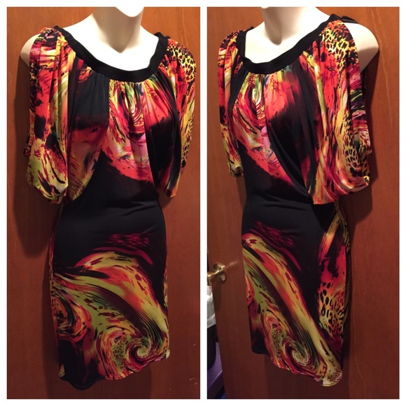 Unaluna twister red boatneck split sleeve dress - Picture 2 of 4