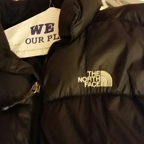 Black north face vest
