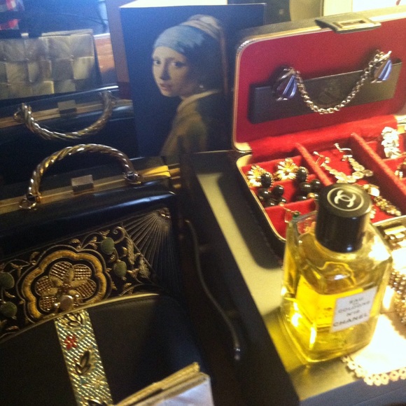 Meet the Seller/Buyer ⭐️Jennifer - Picture 2 of 4