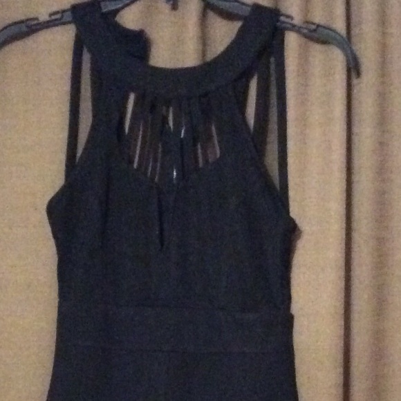 Black caged dress - Picture 3 of 3