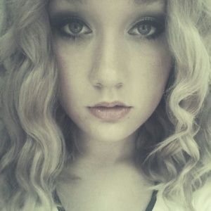 Meet your Posher, Jodi