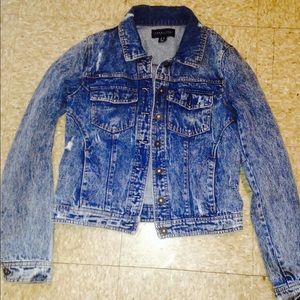 TINSELTOWN Womens Bleached Denim Jacket