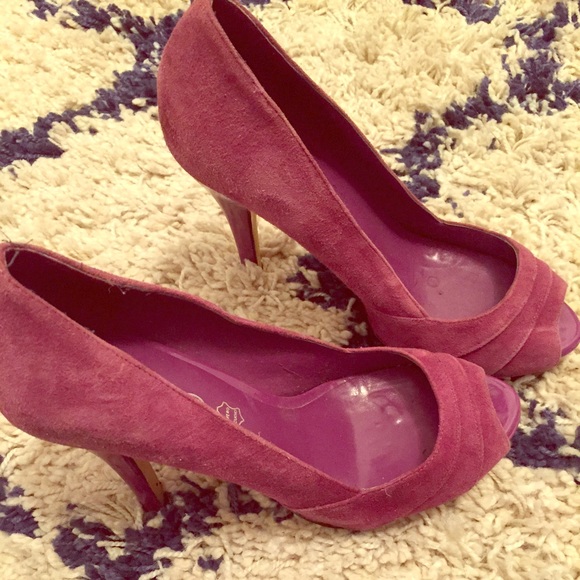 Purple ALDO pumps 👠