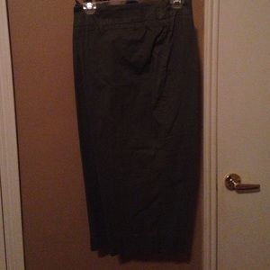 Olive green like new capris