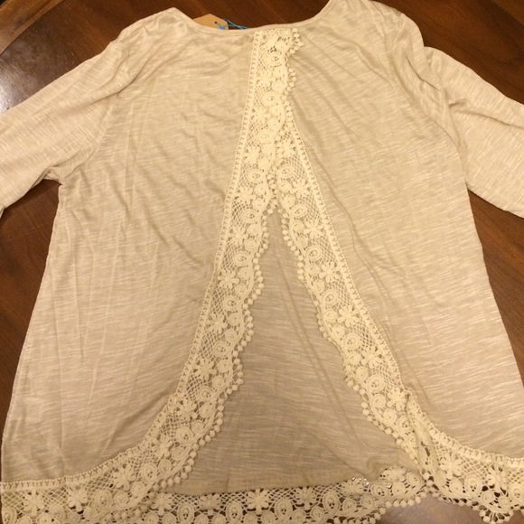 Heathered Oatmeal Lace open back tunic.