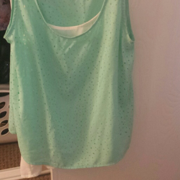 Blouse - Picture 2 of 2