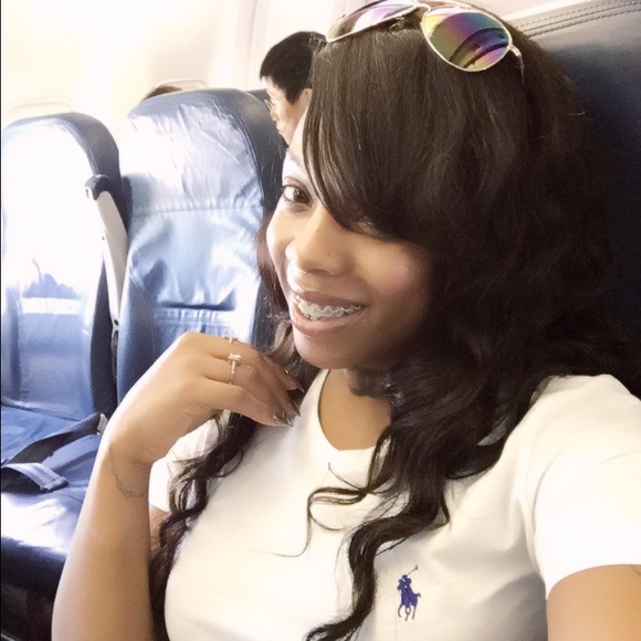 👑Meet your posher!👑 - Picture 3 of 4