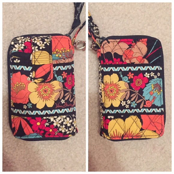 VERA BRADLEY Wallet Wristlet