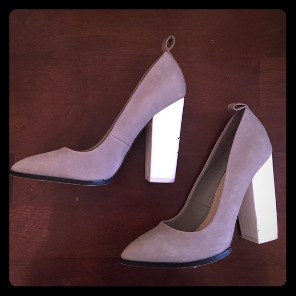 ALDO Shoes - Grey and white block heels ALDO Shoes - Grey and white block heels