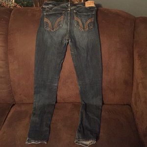 ☀️ Hollister Jeans ☀️
