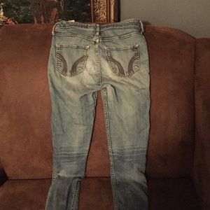 ☀️ Hollister Highrise Jeans ☀️