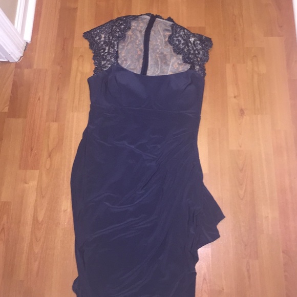 Ruched midnight blue dress with lace detail